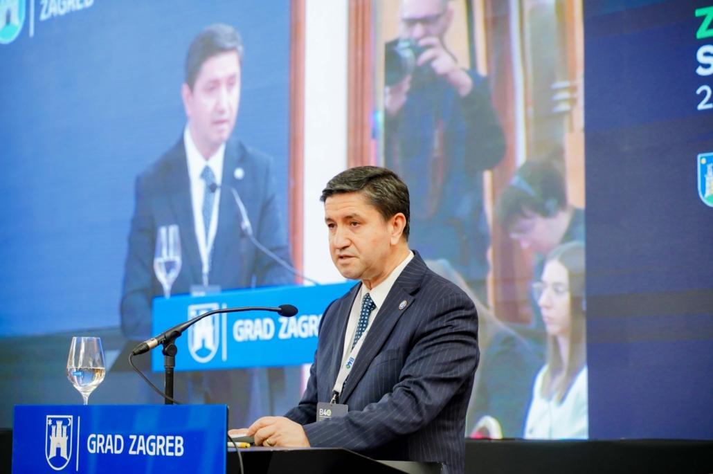 B40 - Unsorted (119)