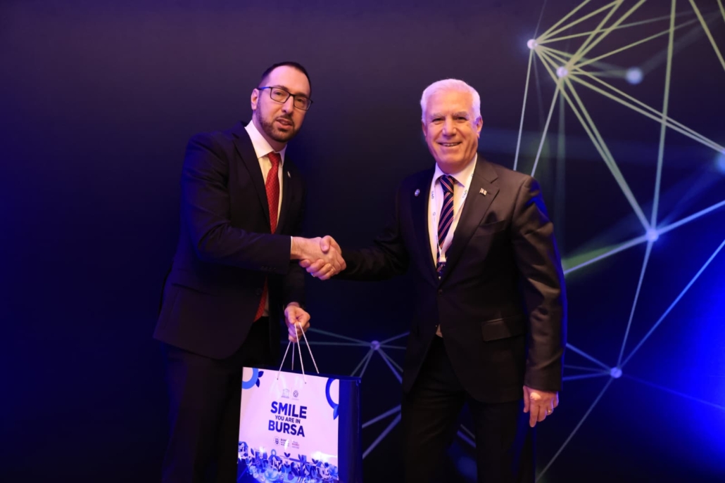 B40 - press wall (4)